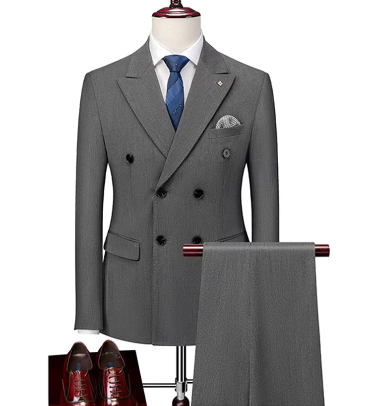 Lorvard Double-Breasted Suit
